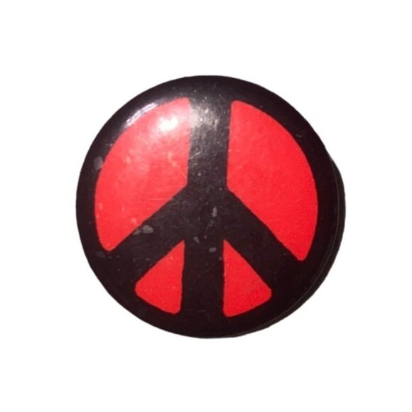 Vintage Red & Black Peace Sign Metal Button Pin - Picture 1 of 2